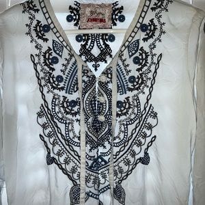 Johnny was Beautiful light blue embroidery top
